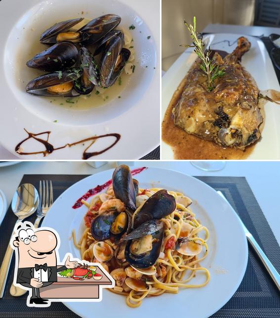 Закажите блюда с морепродуктами в "Restaurante Amalfi"