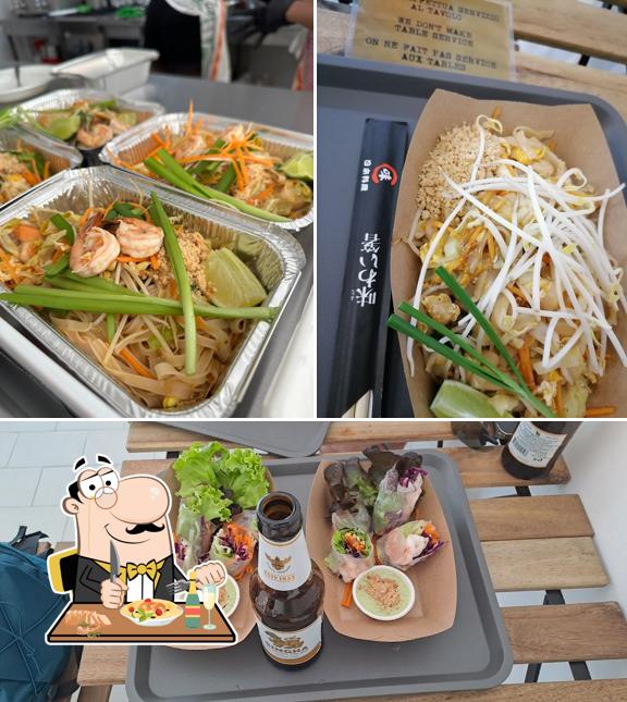 Pad thai al Aroy Mak Thai Style Street Food