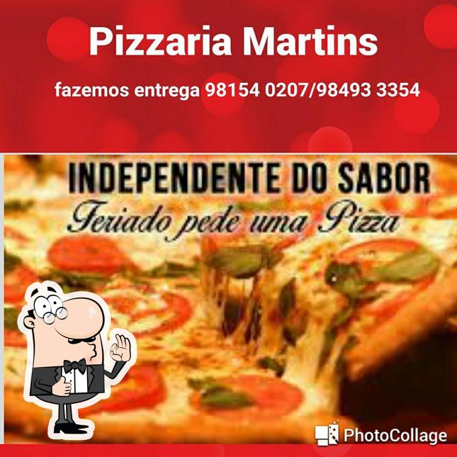 See this picture of Pizzaria Fornalha