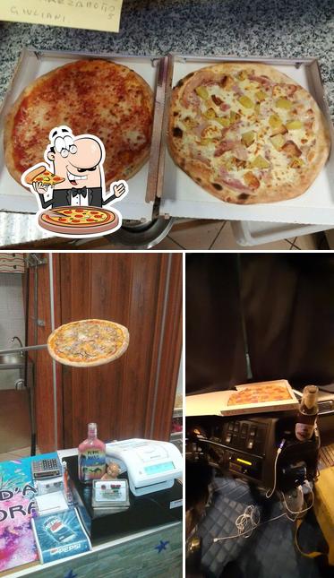 Prenditi una pizza a Pizzeria il Corallo