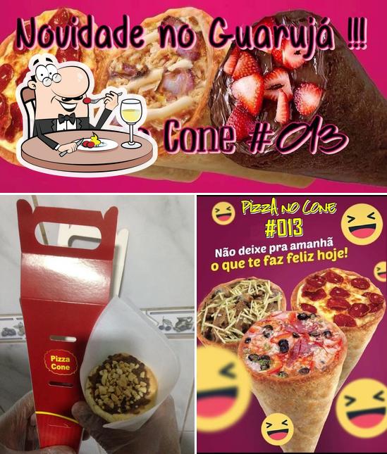 Comida em Pizza Cone 013