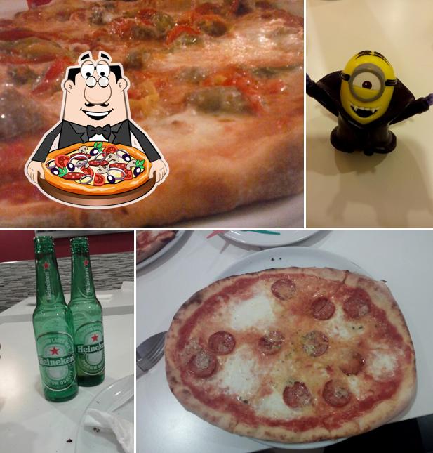 Ordina tra le molte varianti di pizza