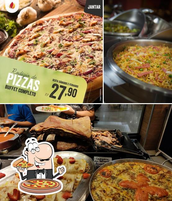 Попробуйте пиццу в "Restaurante Chamas Grill Rodízio de Pizza Taguatinga Brasília DF"