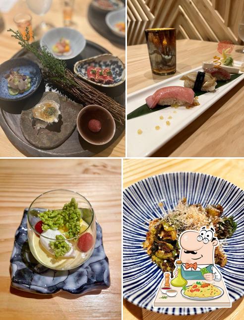 Еда в "SOHO Modern Japanese"