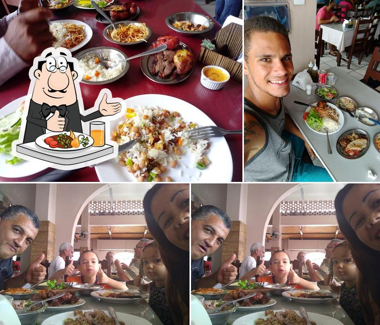 Comida em Churrascaria Moenda