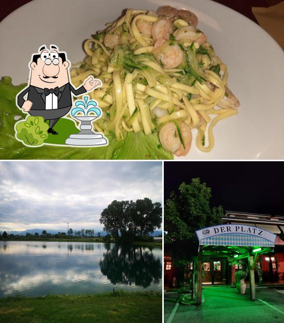 La foto della esterno e cibo di Birreria Der Platz