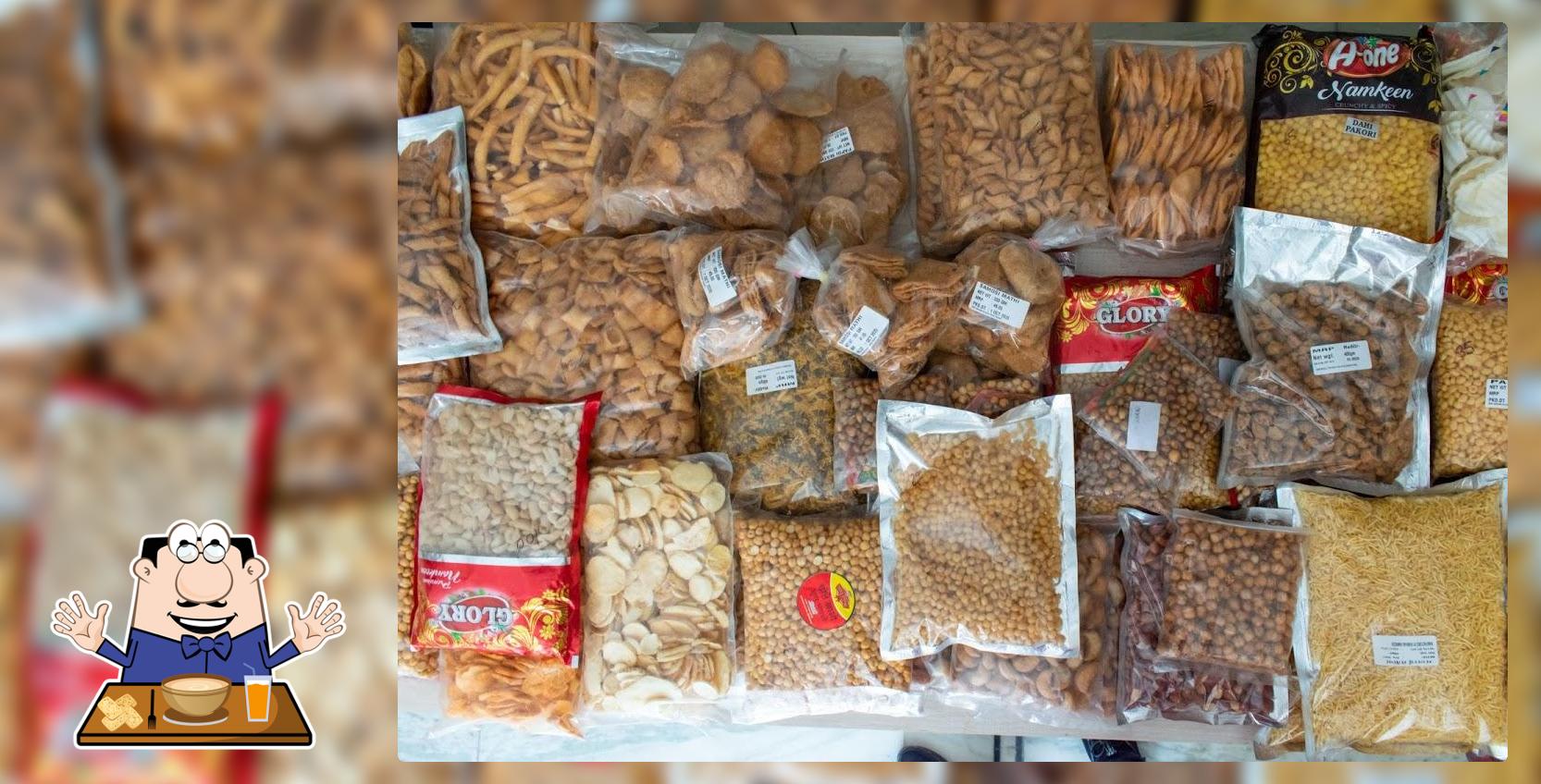 Food at A1 General Store & Bakery