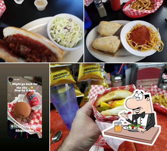 Lee's BBQ in Trinidad Restaurant menu and reviews