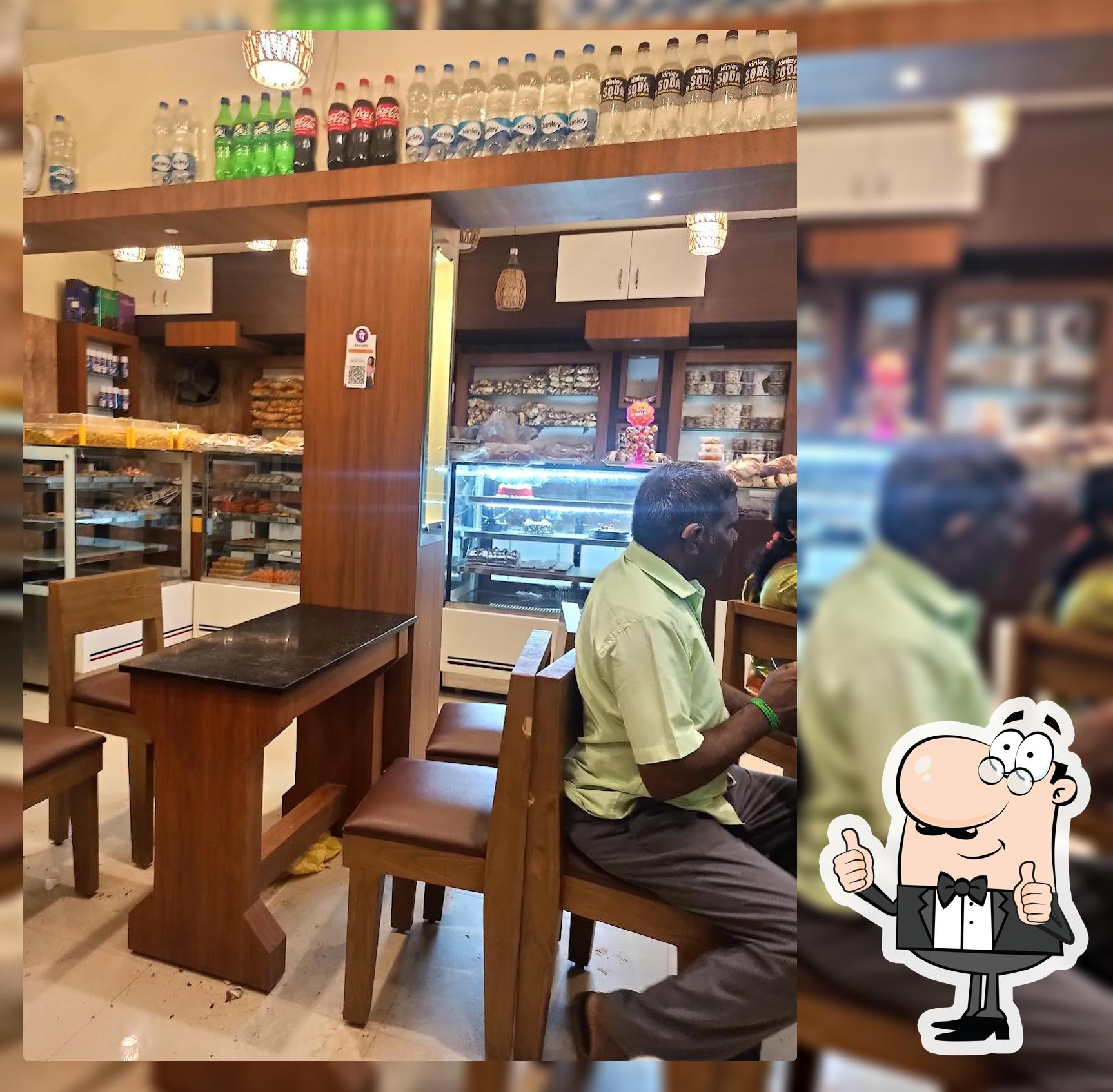 GOLDEN BAKERY