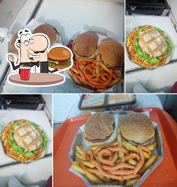 Experimente um hambúrguer no Garagem Burguer