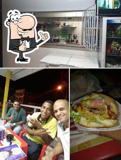 Teones Lanches image