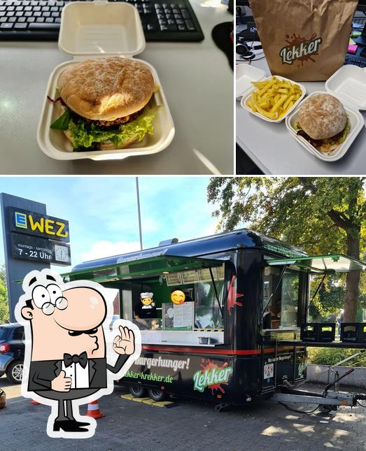 Voir cette photo de Lekker Burger