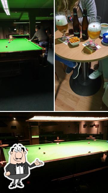 L'intérieur de Snooker Buckingham