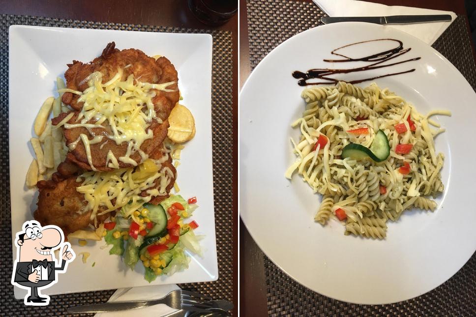 Restauracia Papanica Ivica