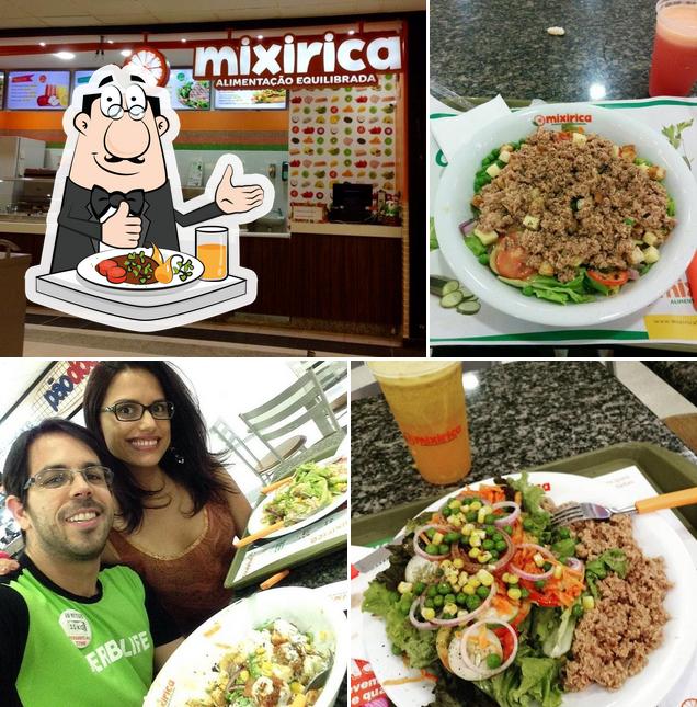 Comida em Mixirica