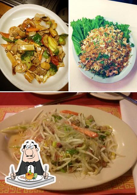 Еда в "Terry’s Thai Cafe"