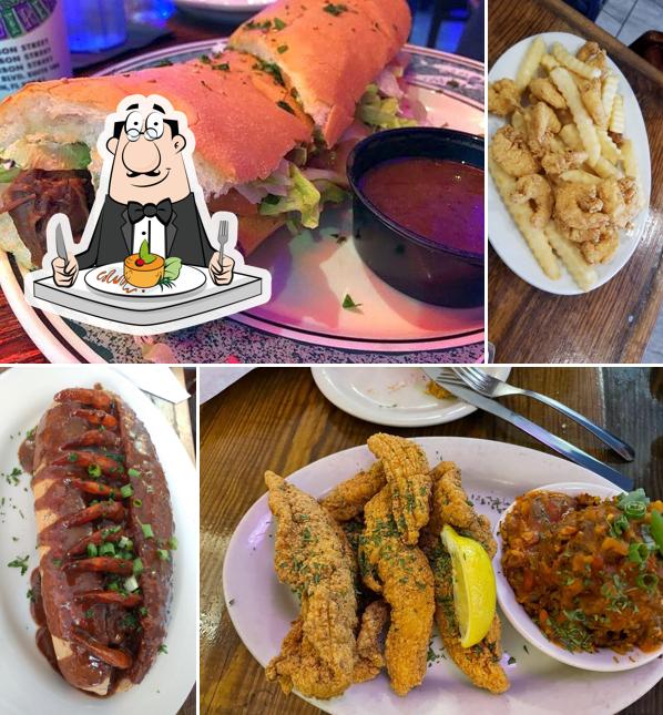 Mr. Ed's Oyster Bar & Fish House, Bienville, 512 Bienville St in New