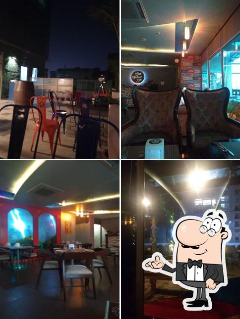 Old School Cafe