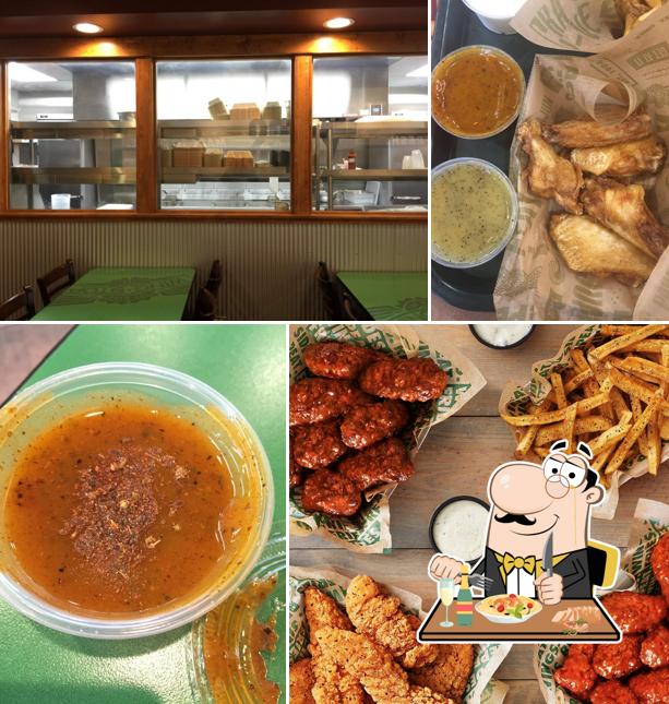 Wingstop, 456 E 35th St in Chicago Restaurant menu and reviews