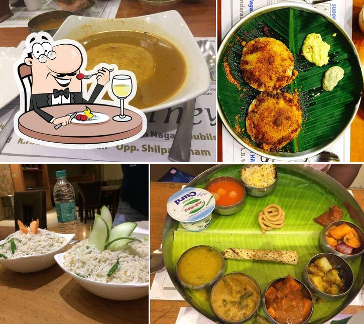Meals at Chutneys