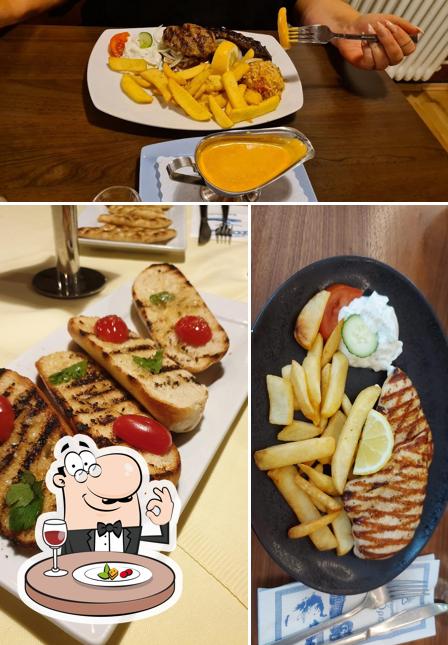 Еда в "Friedrichsbad Zorbas Griechisches Restaurant"