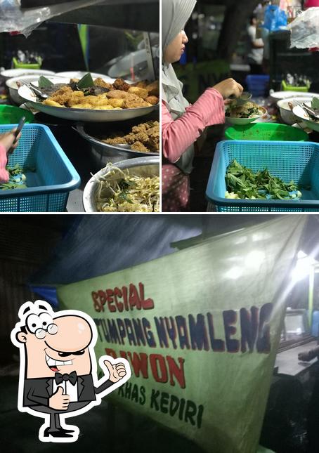 Here's a photo of Nasi Pecel & Rawon Khas Kediri Nyampleng