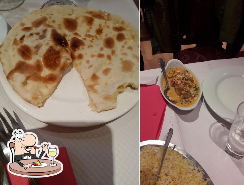 Food at Taj mahal