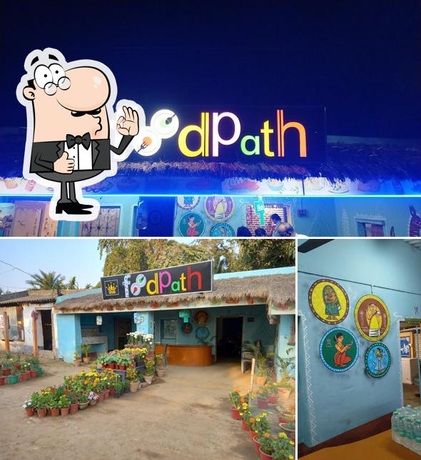 Look at the pic of foodpath