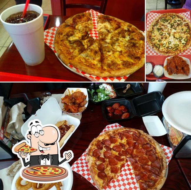 PizzaQ in Colton Restaurant menu and reviews