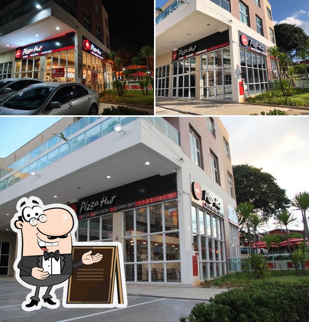 O exterior do Pizza Hut Vinhedo