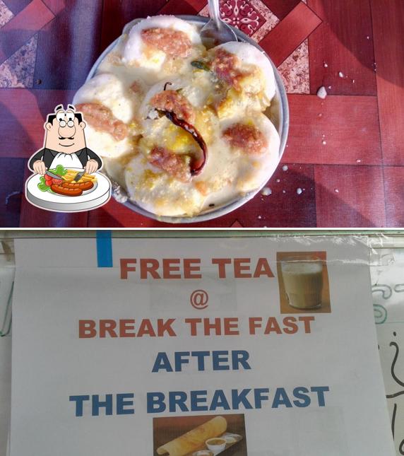 Break The Fast @ AUNTY'S MESS