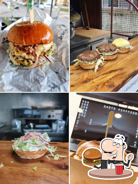Ordina uno dei tipi di hamburger proposti a KSS Burger One (kiosk)