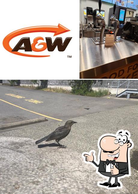 Regarder la photo de A&W Canada