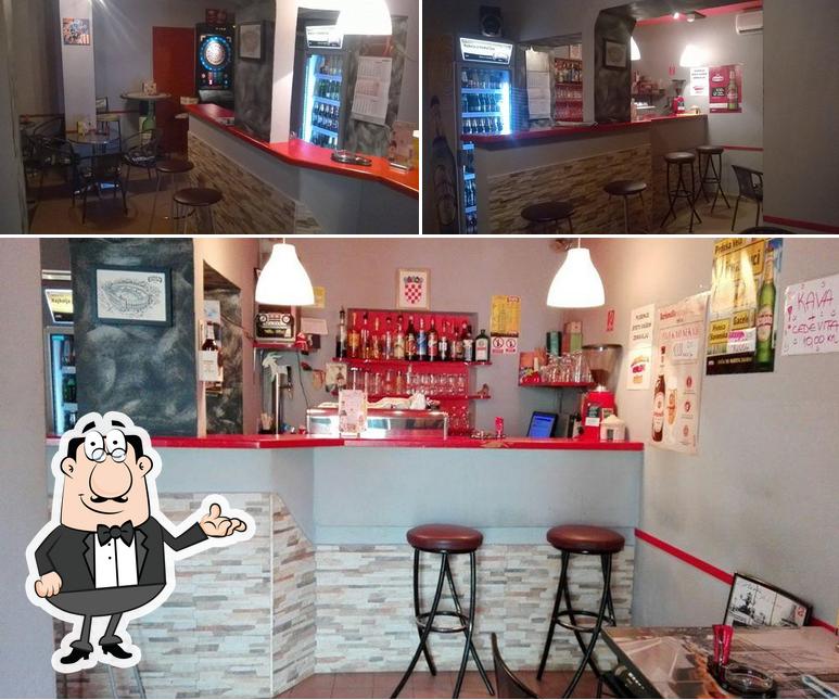 Dai un'occhiata agli interni di Caffe bar Mario