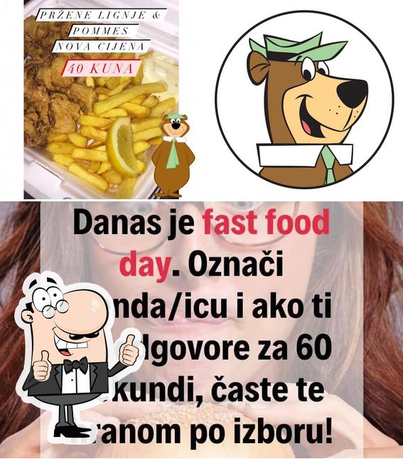 Vedi la immagine di Fast Food Yogi