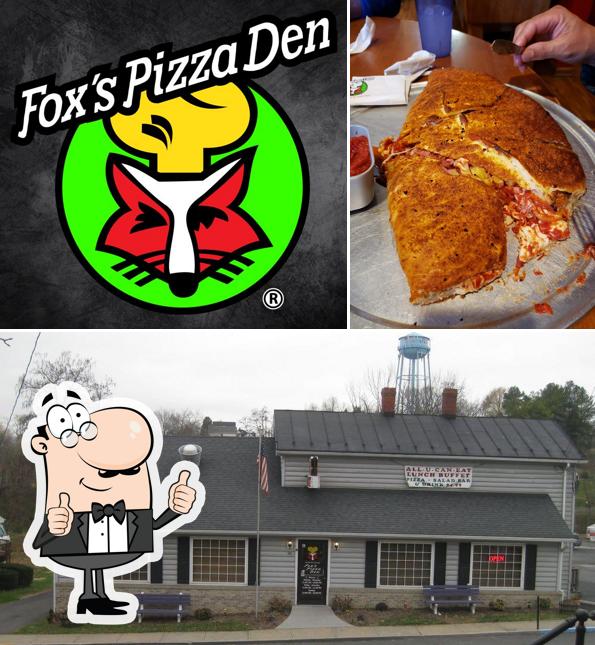 Fox's Pizza Den in Strasburg Restaurant menu and reviews