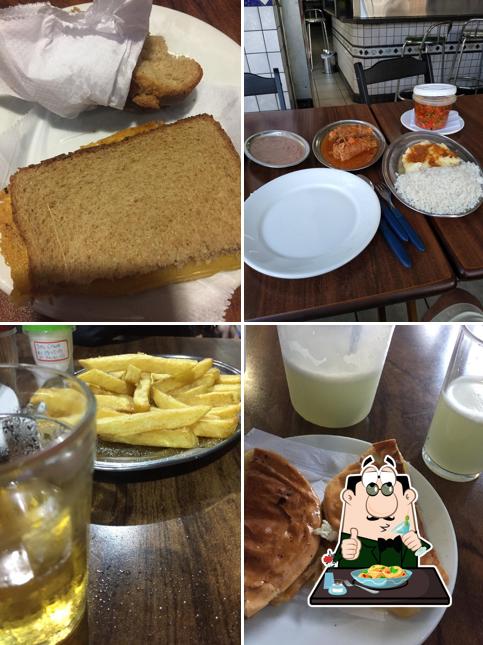 Comida em Bar e Lanches Dom Pepe Legal