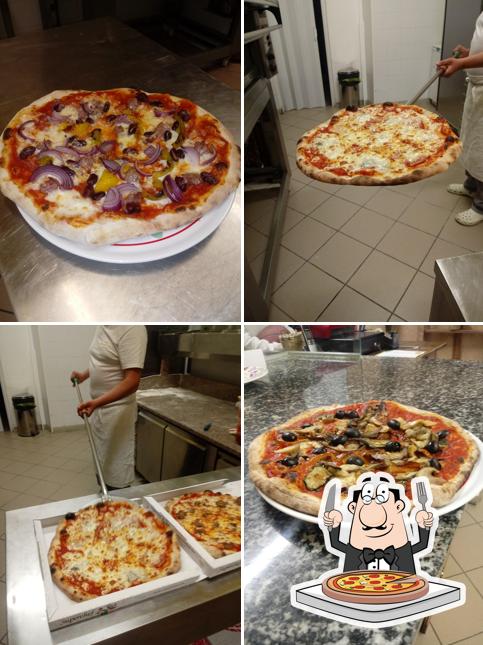 Ordina una pizza a Pizzeria Happy