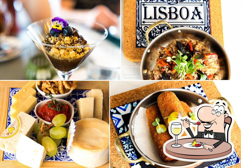 Entre diferentes coisas, comida e bebida podem ser encontrados a Lisboa é Linda