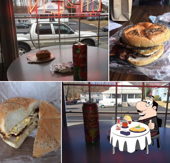 Billy D's Full Belly Deli in Shelton Restaurant menu and reviews