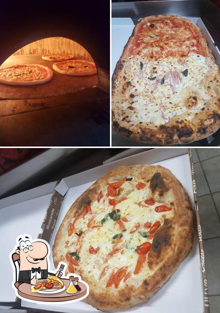 Prenditi tra le svariate varianti di pizza