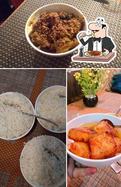 Food at Tanur Heshel ( Desh Theke Deshantore ) - Best in Authentic Bengali / Chinese & Continental Food । " তানুর হেঁশেল "