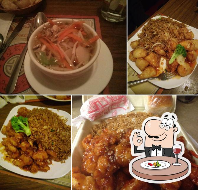Wing's Gardens in Oak Park Restaurant menu and reviews