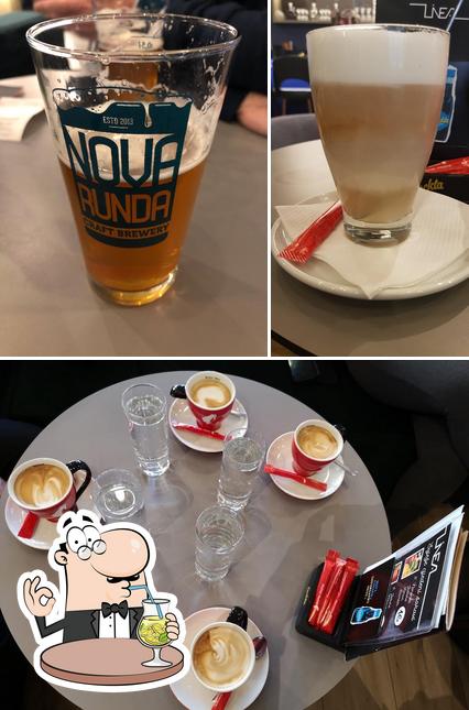 Prova un drink dal menu