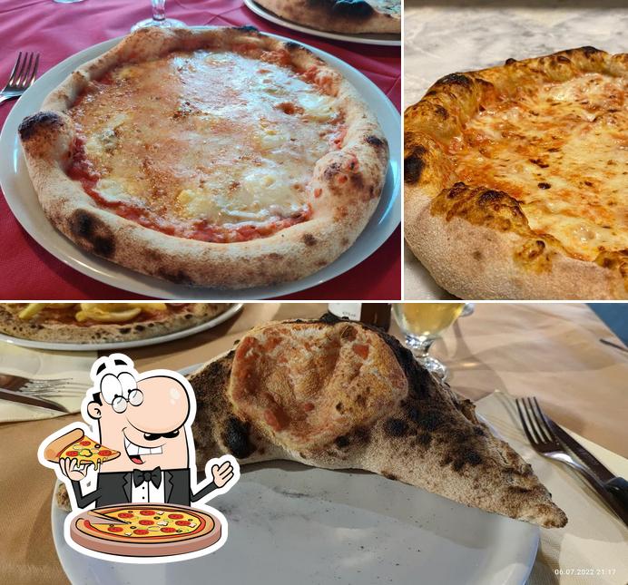 Ordina una pizza a Il Risveglio Ristorante Pizzeria Ricevitoria