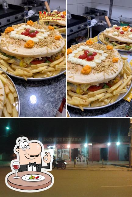 Comida em Manos Lanches e Pizzaria