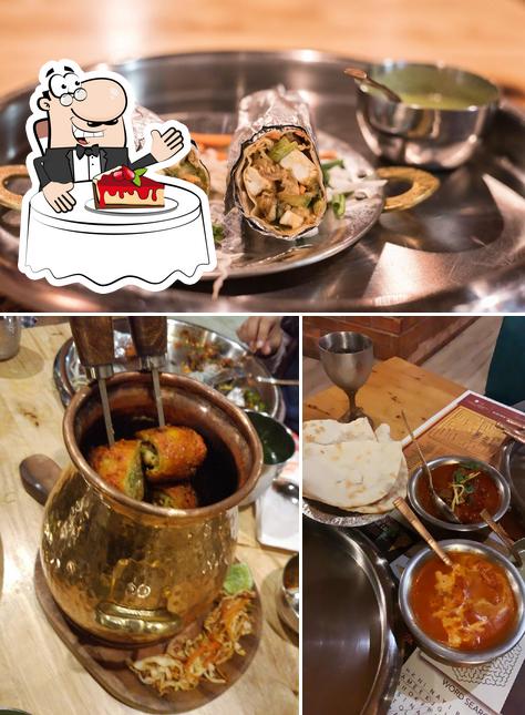 "Amritsr Restaurant Sukhumvit Soi 22 - IndianRestaurant in Bangkok" предлагает большой выбор сладких блюд