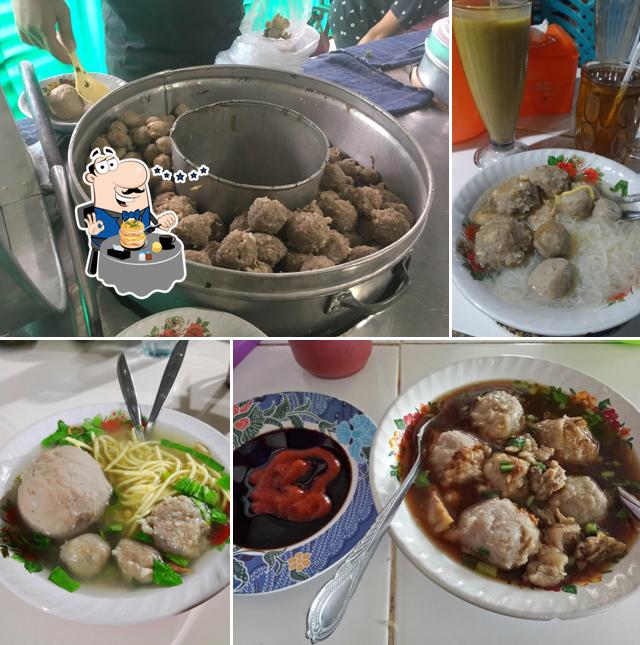 Comida en Bakso Idola Taman GOR