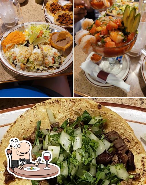 La Trinidad Restaurant in McHenry Restaurant reviews