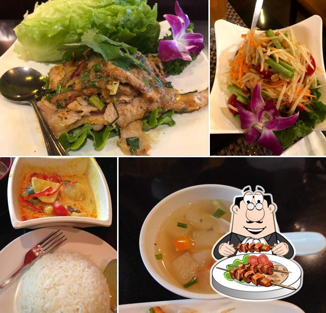 Meals at Tuk Tuk Thai